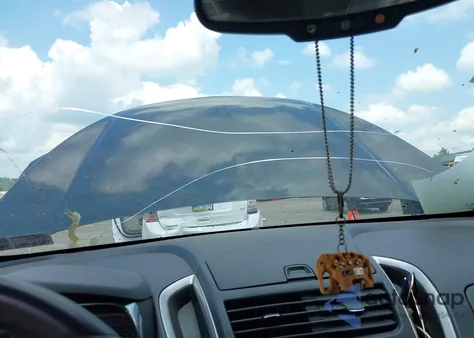 2015 Chevrolet Trax 1Ls z USA, uszkodzony, nr VIN KL7CJKSB4FB060071